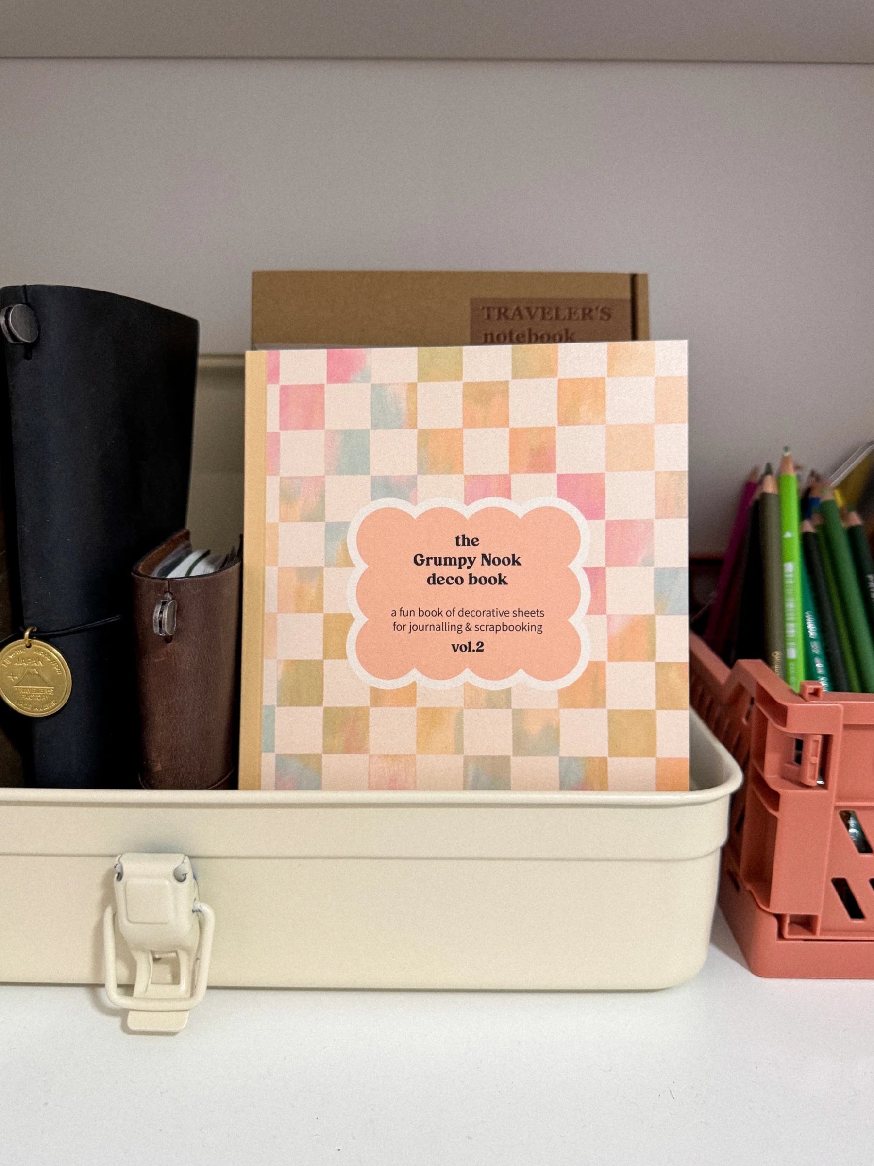 The Grumpy Nook Deco Book: Vol 2: Case of 10