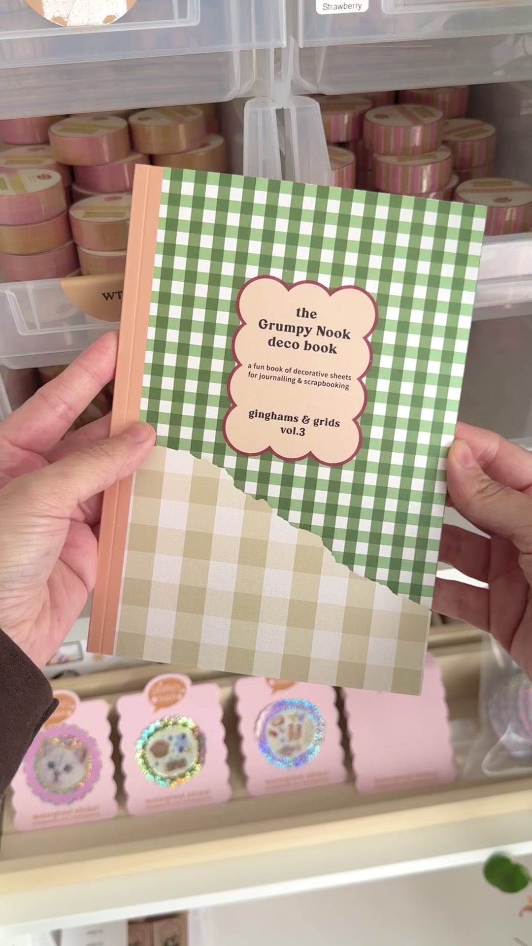 The Grumpy Nook Deco Book: Vol 3: Case of 10