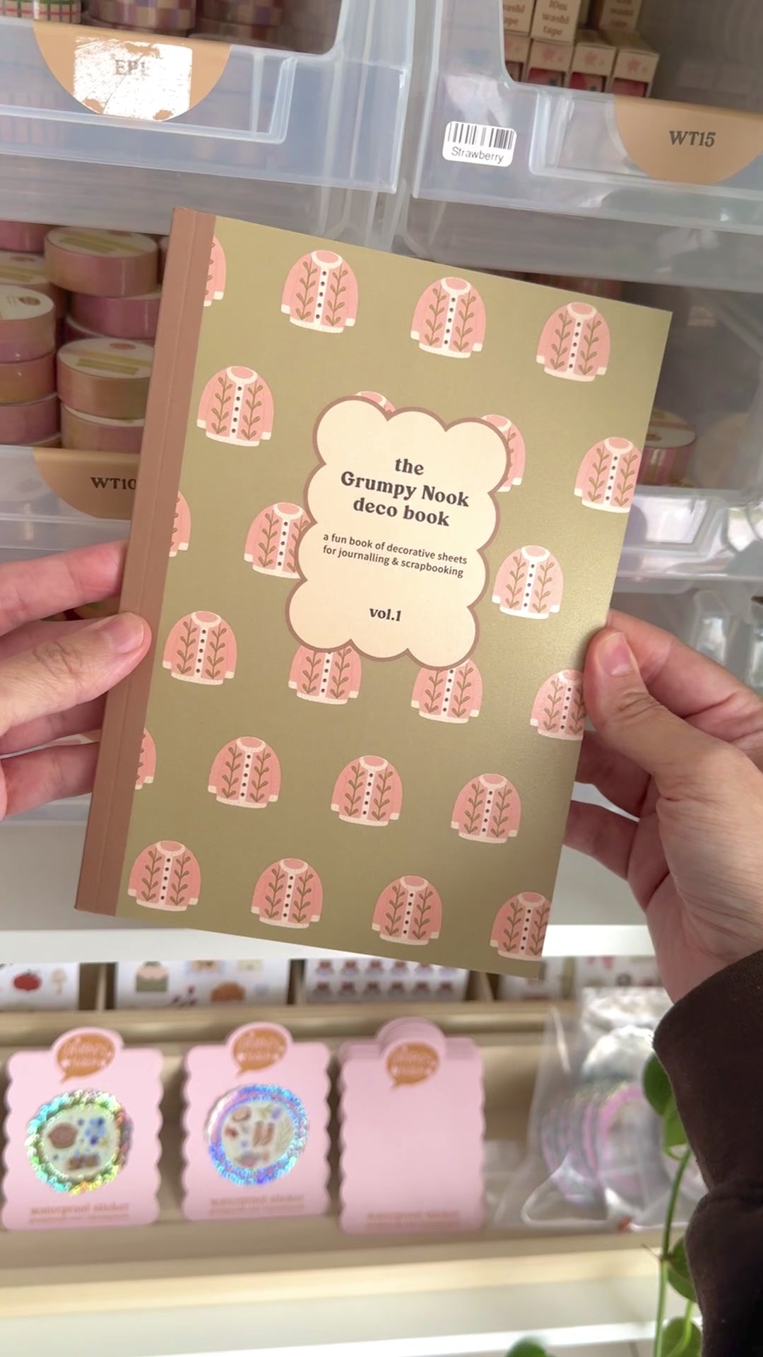 The Grumpy Nook Deco Book Vol 1: Case of 10